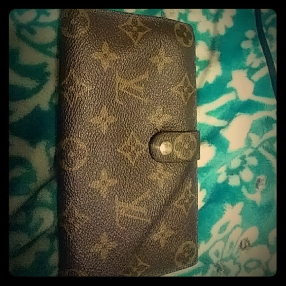 Louis Vuitton malletier clasp wallet - Picture 1 of 4